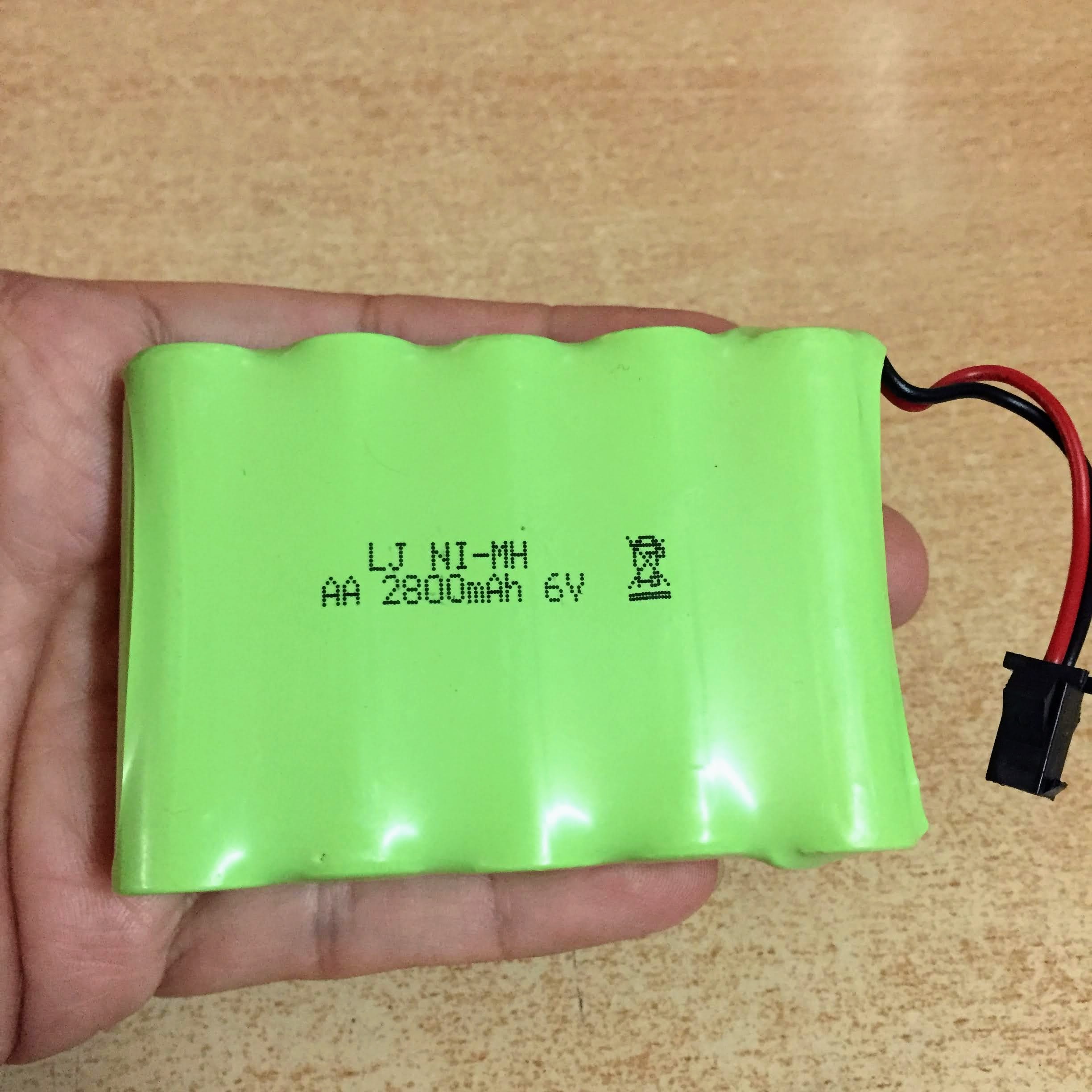 Pin sạc 6V dung lượng 2800mAh jack cắm SM càng cua đen