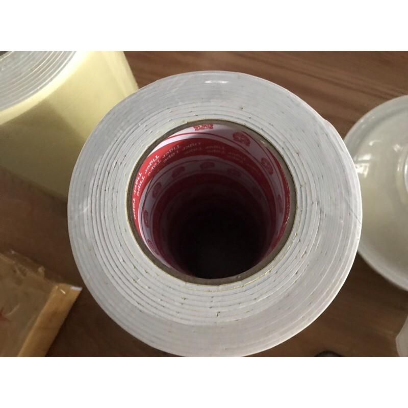 Băng keo xốp 2 mặt 2.4cm màu vàng