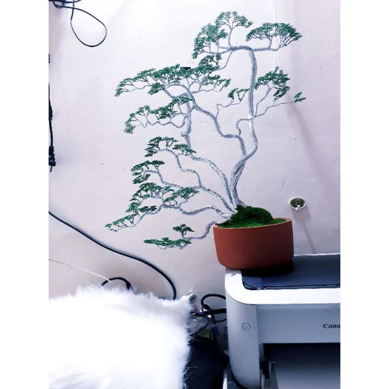 cây bonsai handmade bằng nhôm mạ màu.