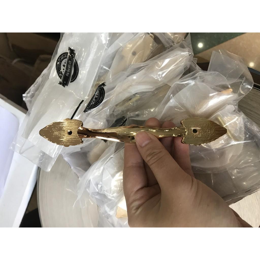 Tay tủ tân cổ điển mạ vàng PVD sang trọng