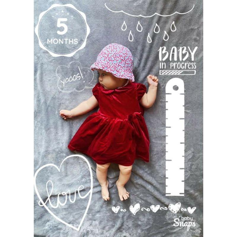 VÁY ĐỎ NHUNG DƯ XỊN CHO BÉ DIỆN NOEL VÀ TẾT