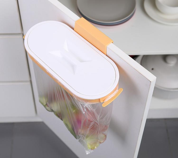 Dụng Cụ Đựng Rác Treo Cửa 26X12Cm-Giao Màu Ngẫu Nhiên - Hàng Loại 1