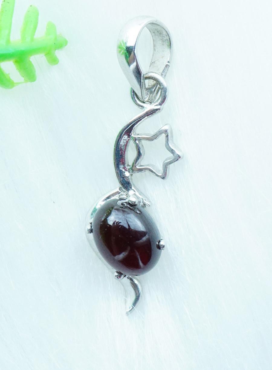 Mặt dây chuyền bạc 925 đính đá Garnet ngọc hồng lựu tự nhiên kiểu độc đáo MDG5