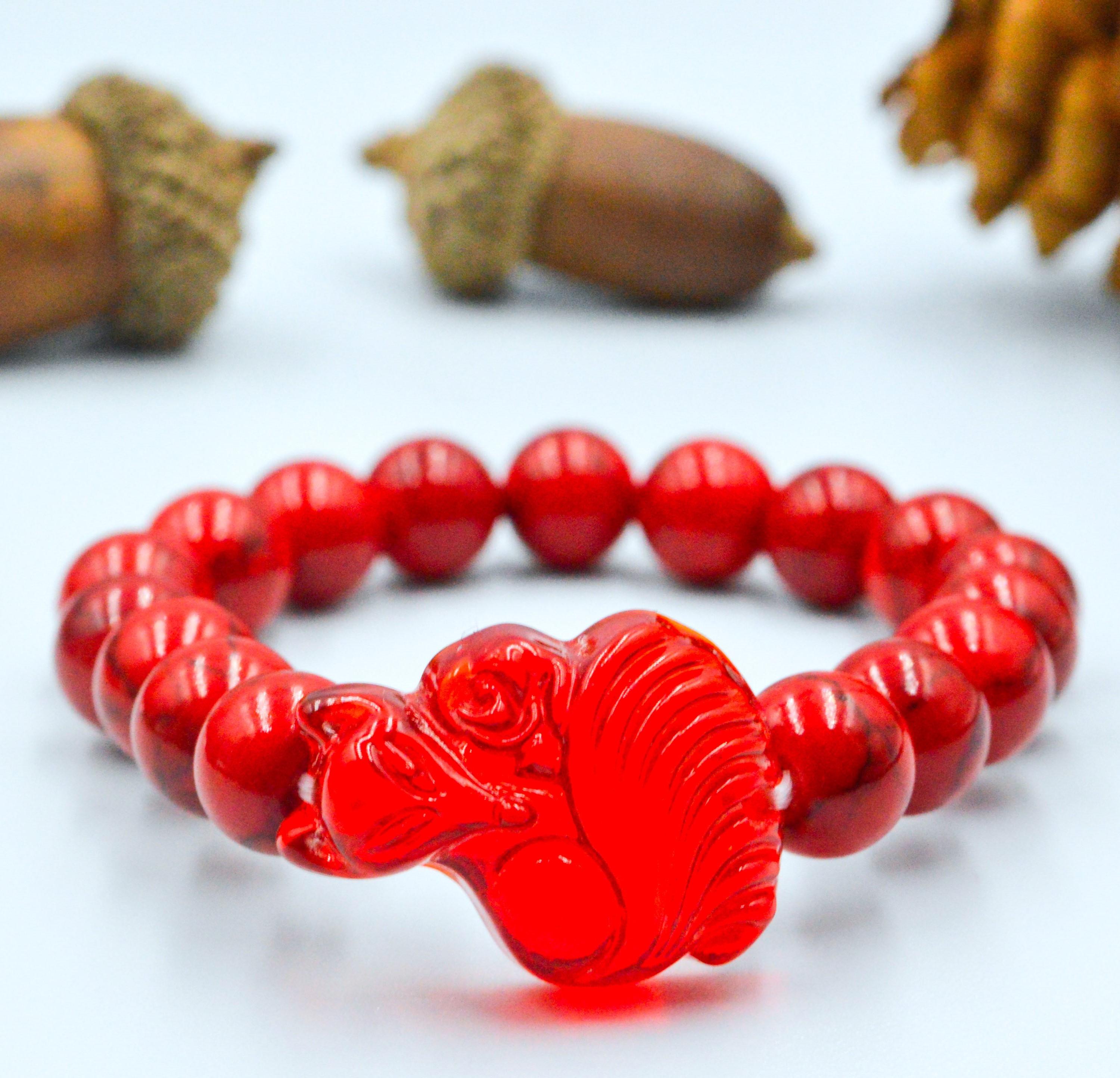Vòng Tay Hồ Ly Đuôi Xòe Topaz Đỏ Phối San Hô Đỏ