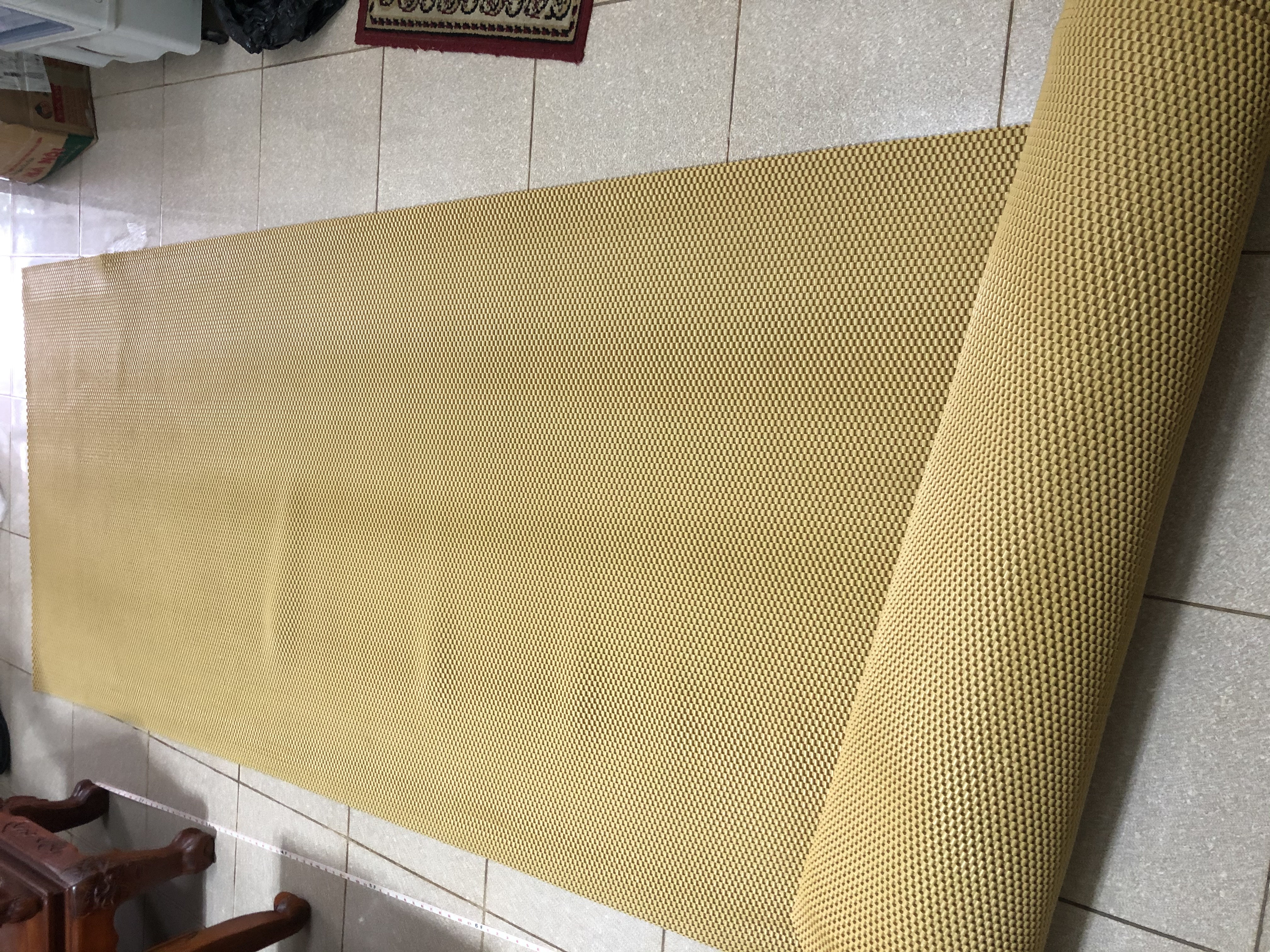 Thảm lót sàn ô tô bằng Cao Su cao cấp màu Vàng Kem,Thảm lót sàn ô tô cao su 4-5 chỗ hàng loại 1