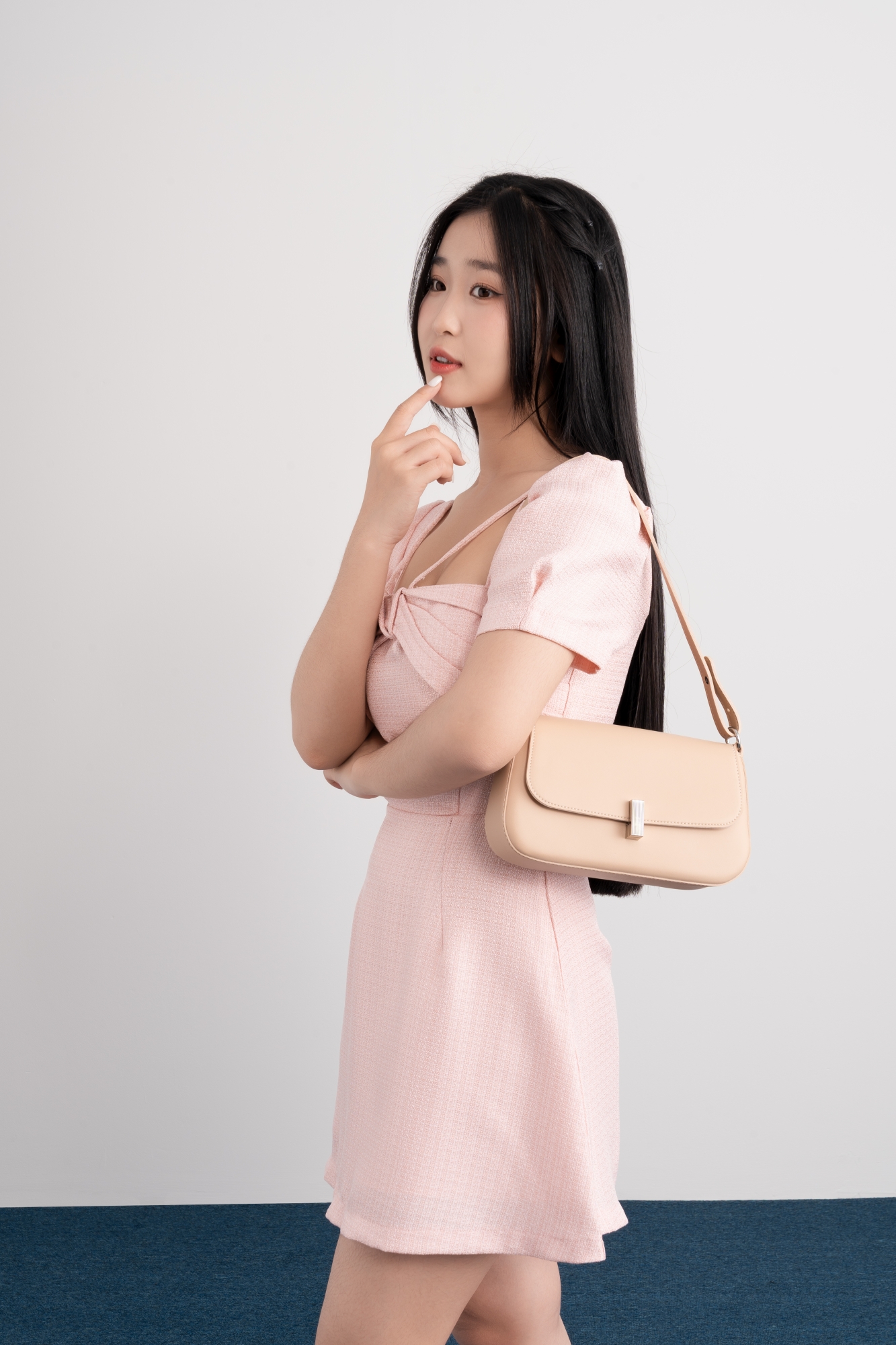 Túi Yuumy ( Thời trang nữ phối khóa kim loại size 24 - Túi đeo vai da Seasand YN263 )