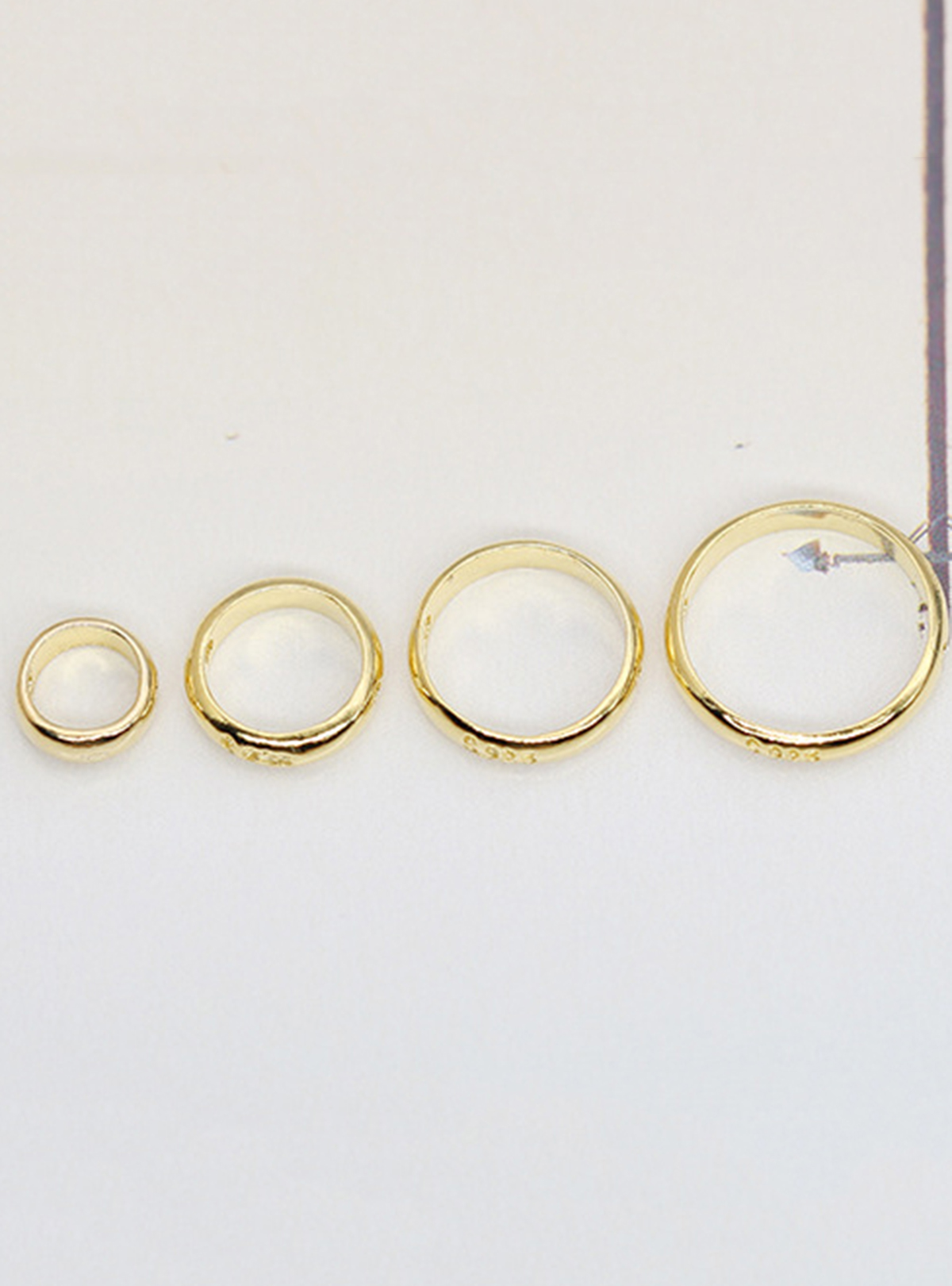 Combo 3 cái charm bạc vòng viền tròn hạt đính giữa mạ vàng - Ngọc Quý Gemstones