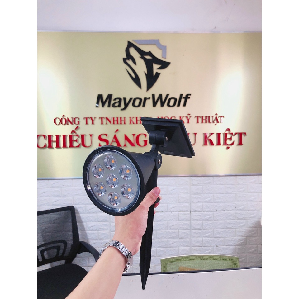Đèn sân vườn năng lượng mặt trời MAYOR WOLF