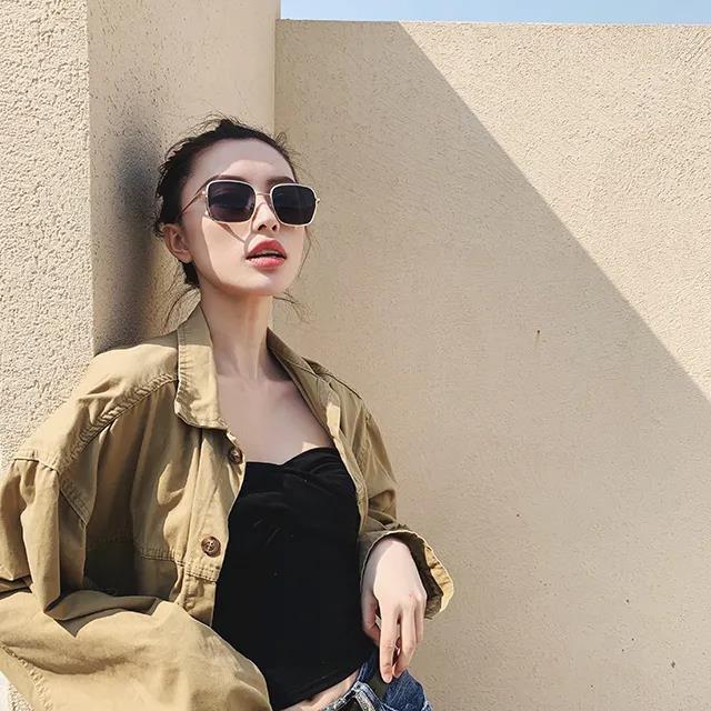 Kính mát gọng thép không gỉ hình vuông thời trang UNISEX
