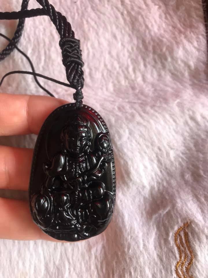 Mặt Phật Độ Mệnh PHỔ HIỀN TRÊN LƯNG VOI ĐÁ MÃ NÃO ĐEN CAO 52MM NGANG 33M NAM THÌN TỴ