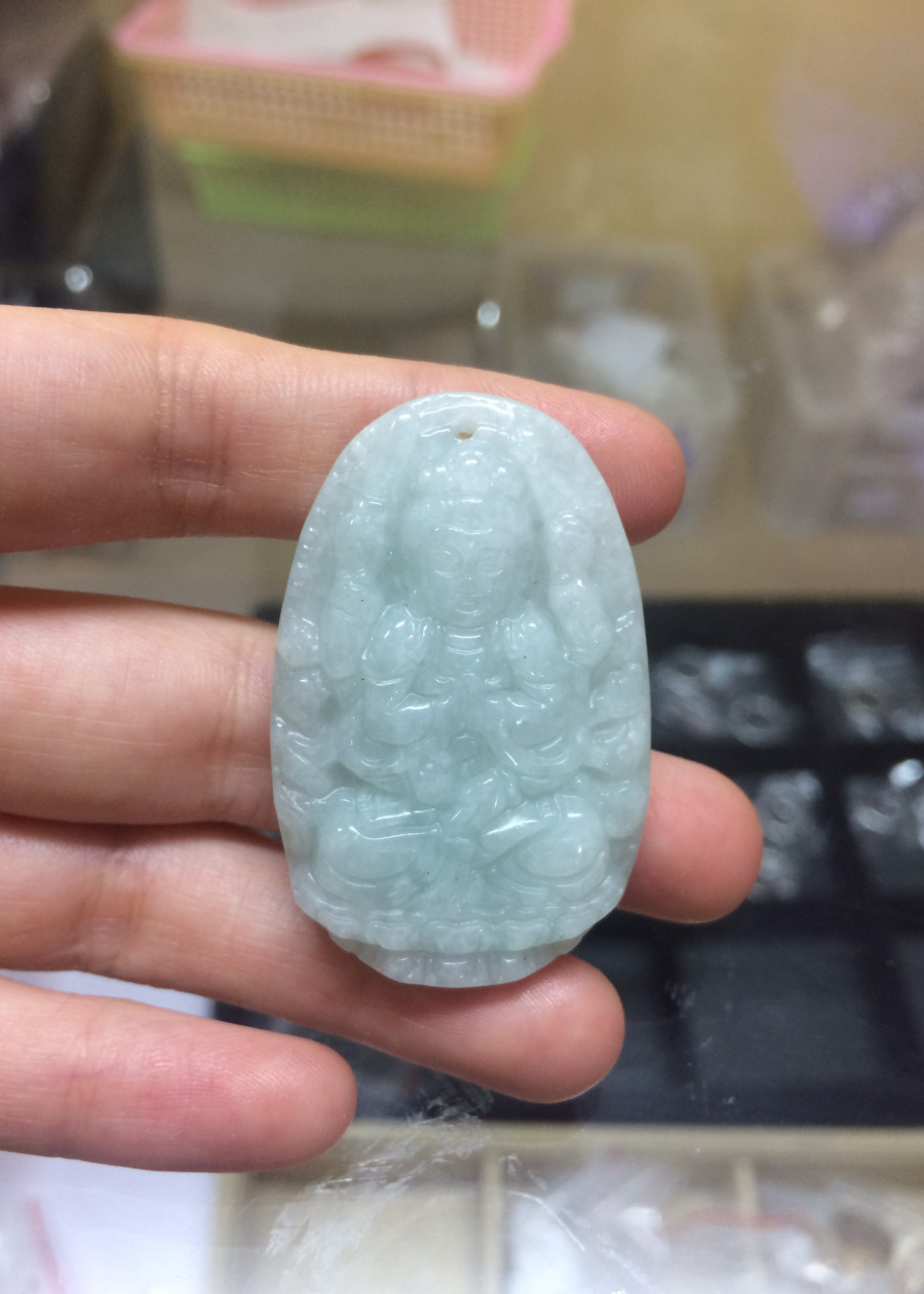 Phật Bản Mệnh Thiên Thủ Thiên Nhãn ngọc Jade
