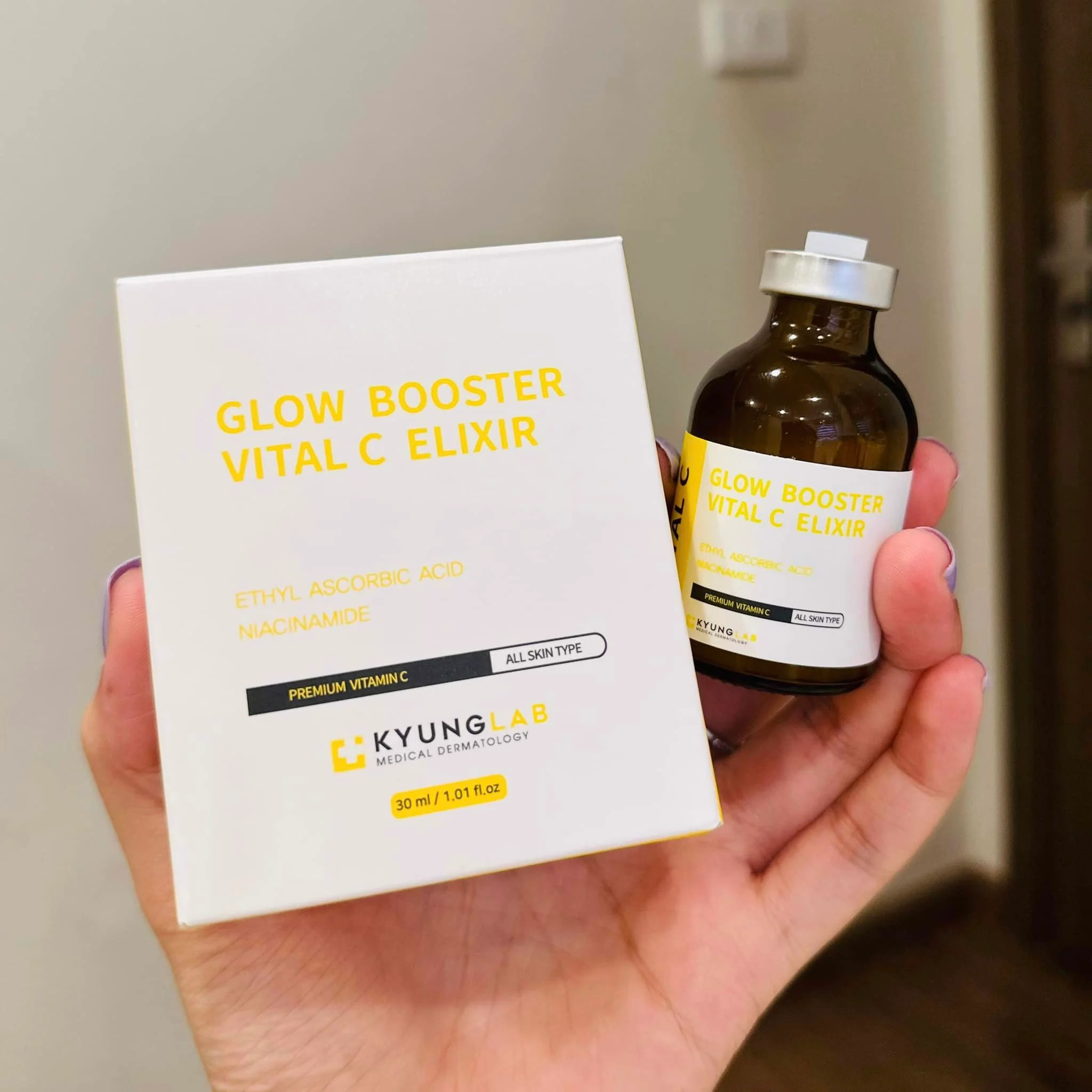 Huyết Thanh Tái Sinh Tế Bào Da Kyung Lab Glow Booster Vital C Elixir - giúp kháng viêm, bảo vệ da, thu nhỏ lỗ chân lông, ngăn ngừa mụn, sạm nám da