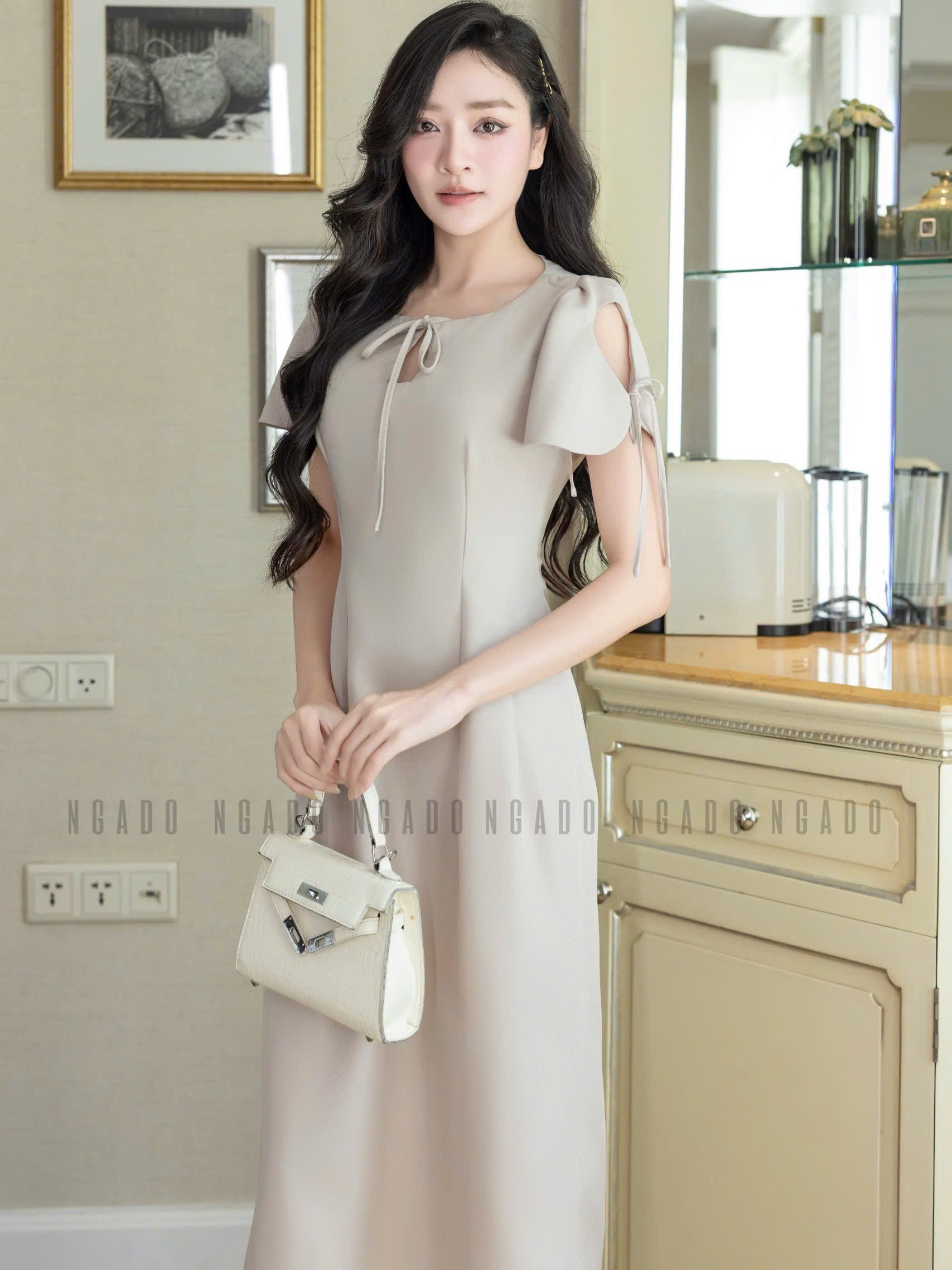 Đầm nude kem cổ giọt nước NGADO , đầm dài , đâm dự tiệc , công sở