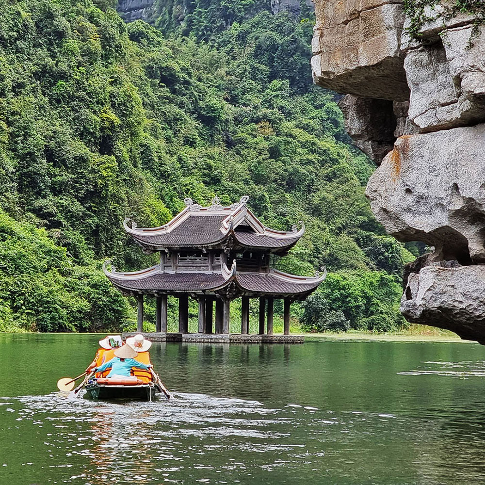 Hoa Lư - Tràng An - Hang Múa 01 Ngày, Khởi Hành Hàng Ngày Từ Hà Nội