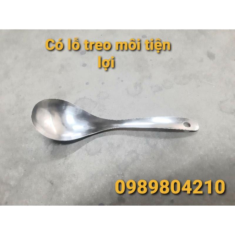 Môi canh inox ,môi múc canh inox ,vá súp không rỉ sáng bóng dày dặn hàng inox bền đẹp