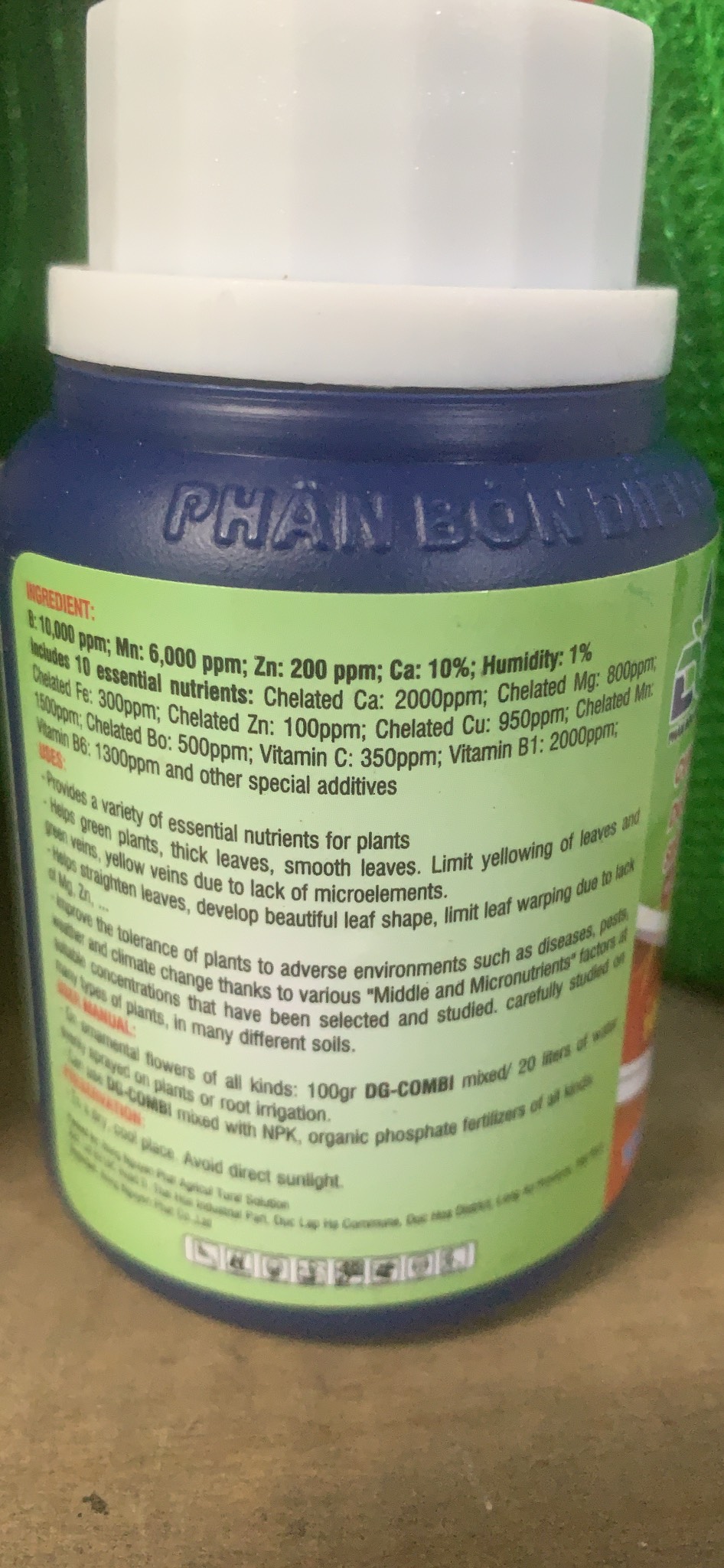 Phân bón lá vi lượng DG COMBI lọ 100Gr