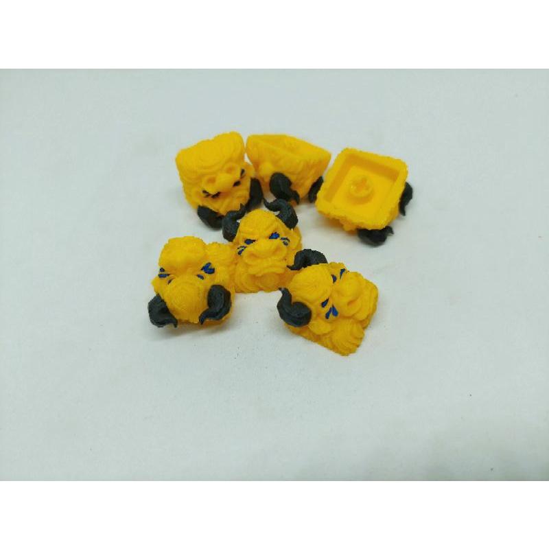 Keycap bò bull clone màu đen vàng trang trí bàn phím cơ gaming