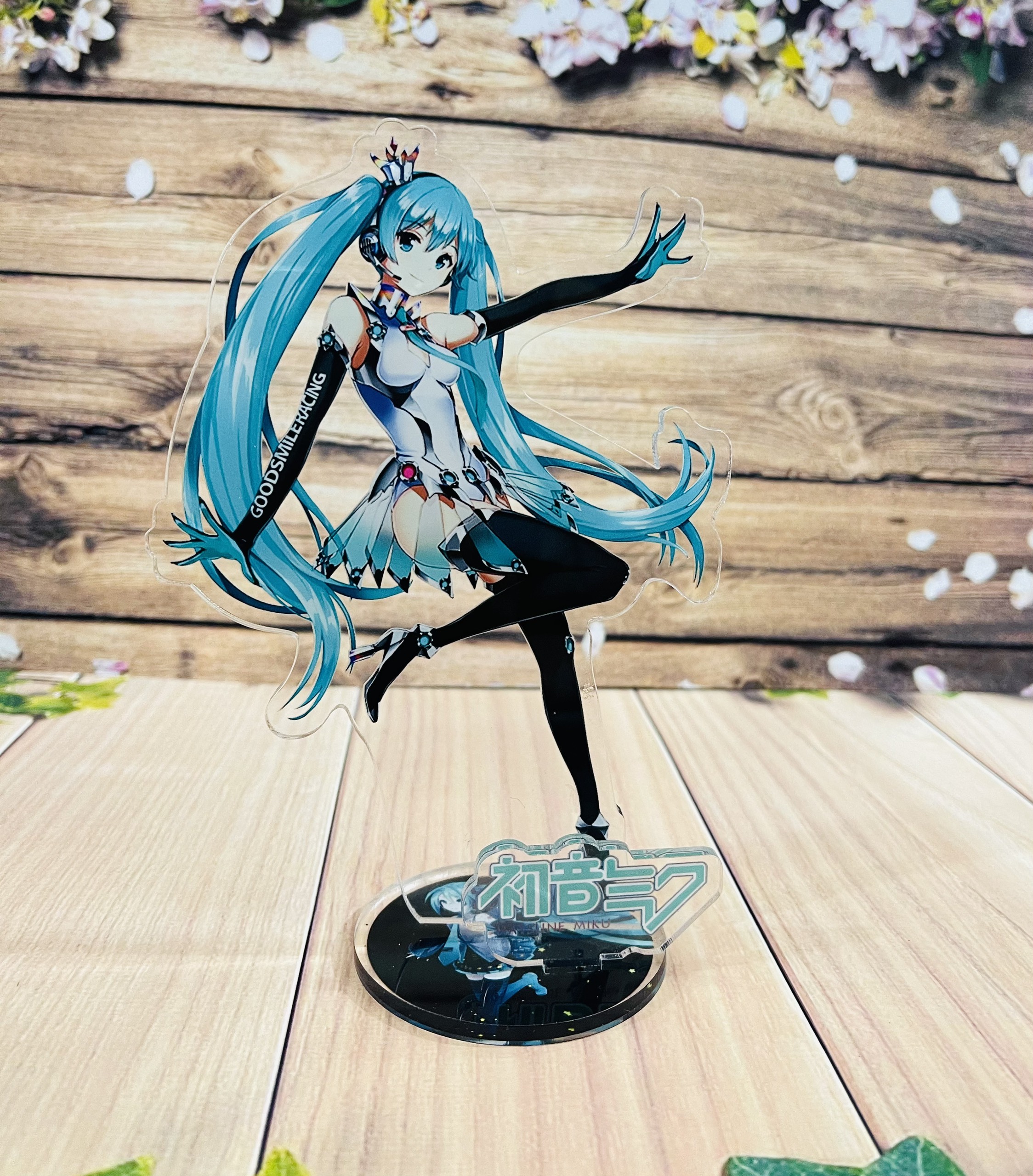 Standee Hatsune Miku mô hình mica trong nhiều mẫu