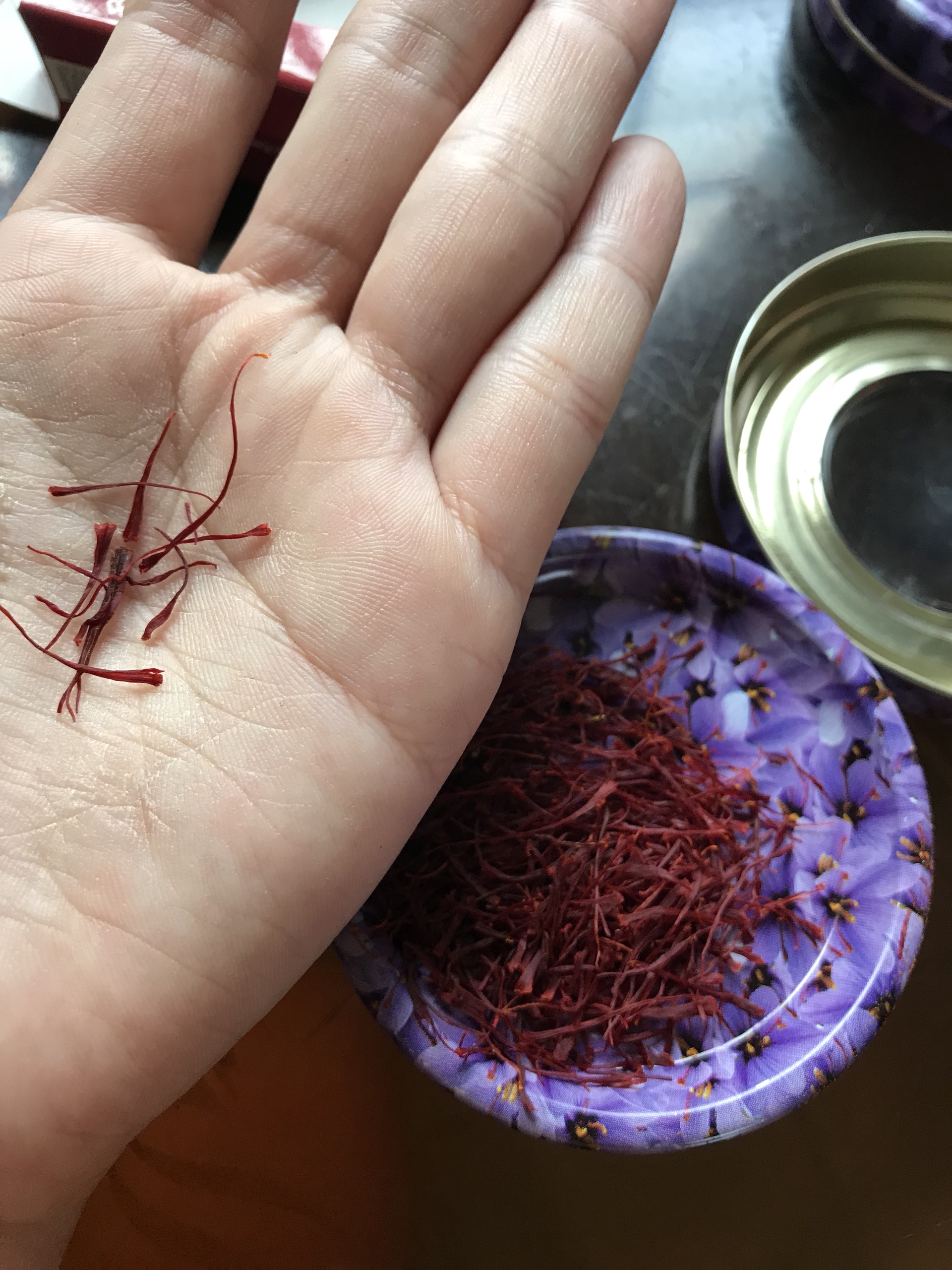 Saffron SUPPER NEGIN Nhụy Hoa Nghệ Tây Bahraman (1gr)