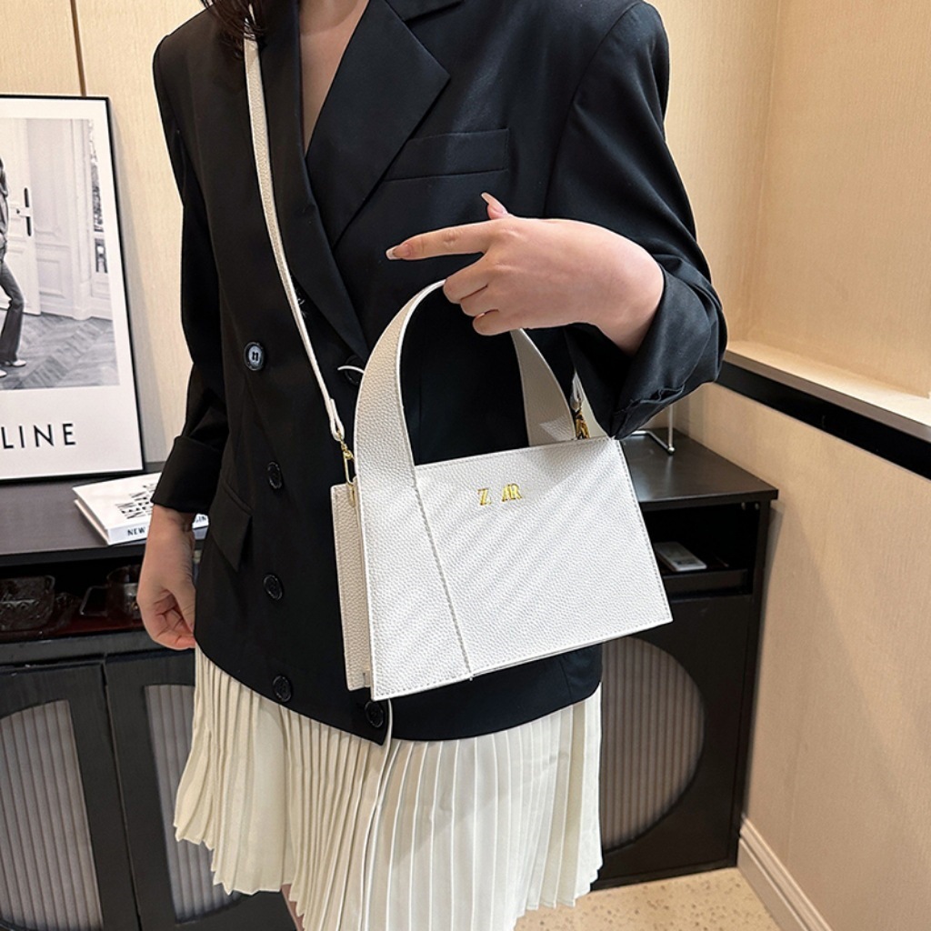 Túi xách nữ thời trang công sở cao cấp phong cách dễ thương – BEE GEE TN1096