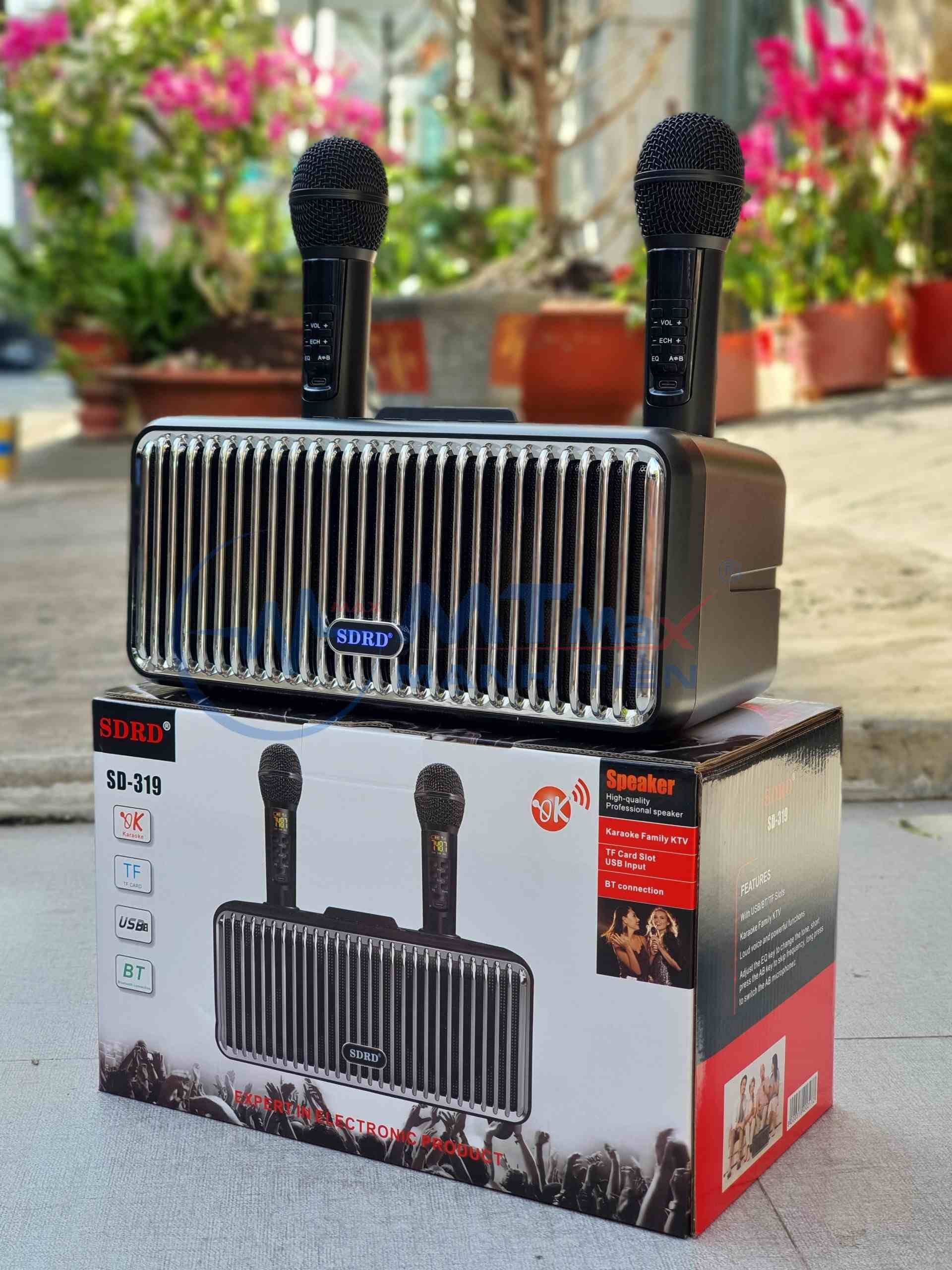 Loa karaoke bluetooth SD319 2 mic âm thanh hay nhỏ gọn phiên bản mới Tặng kèm 2 micro không dây có màn hình LCD - Sạc pin cho micro ngay trên loa - Chỉnh âm lượng ngay trên micro
