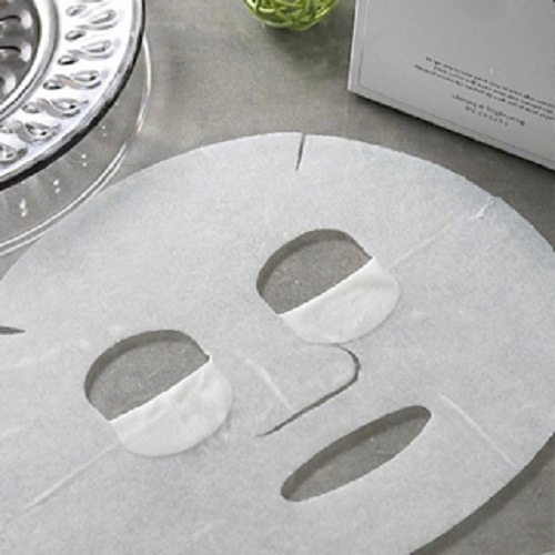Mặt Nạ Dưỡng Da Mặt Dr.Ci:Labo White C Whitening Mask Cấp Ẩm Và Dưỡng Trắng Mịn Dành Cho Loại Da Khô