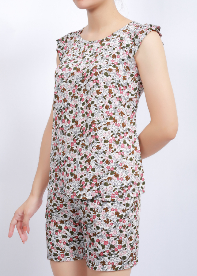 Bộ mặc nhà lanh Vicci BSH.069.19 quần short vải chéo Hàn cao cấp họa tiết nhí hồng nền trắng