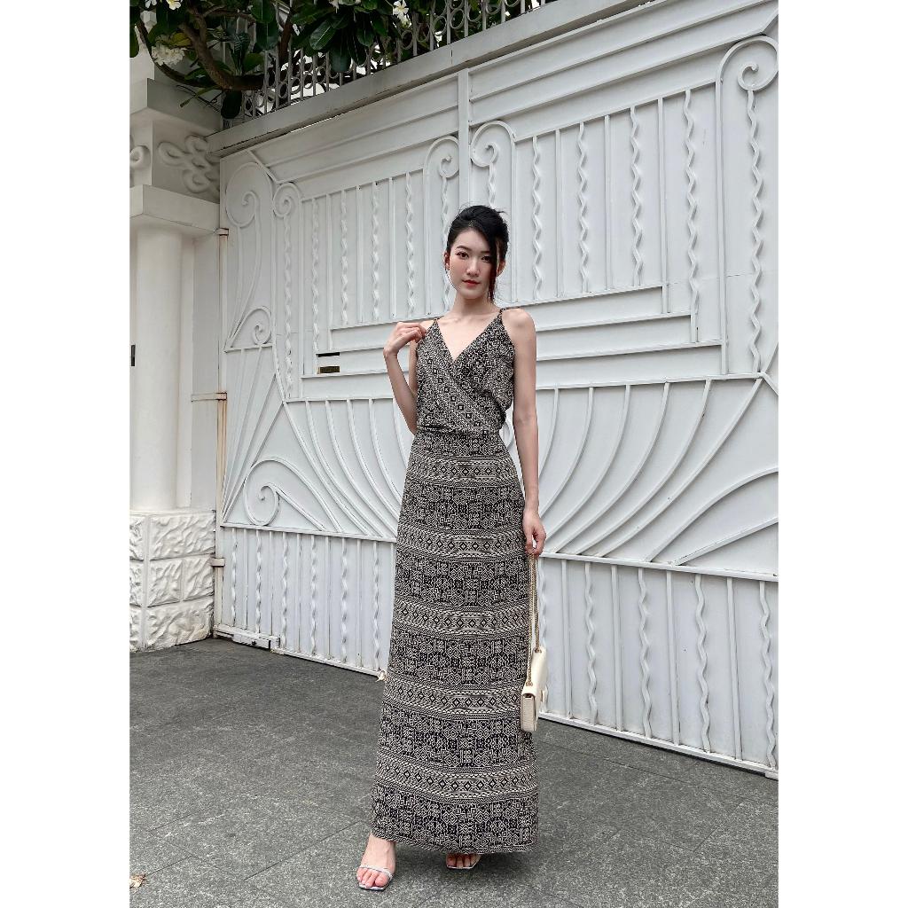 Đầm maxi 2 dây hoạ tiết Lovadova - 23D03C001