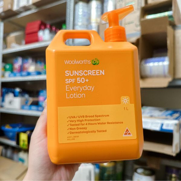 KEM CHỐNG NẮNG WOOLWORTHS SUNSCREEN SPF50+ EVERYDAY LOTION 1000ML