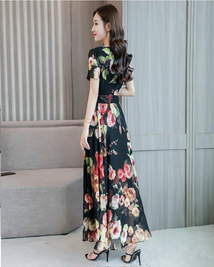 ĐẦM XÒE HỌA TIẾT HOA HỒNG