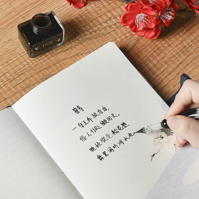 Bút pha lê hạc gradient 1 bút tặng kèm mực + 1 gác cọ hình hạc + 1 sổ viết hoa văn hạc đựng trong túi hạc sang trọng tập viết chữ Trung Quốc, Calligraphy, thư pháp phiên bản bút thuỷ tinh CÓ VIDEO