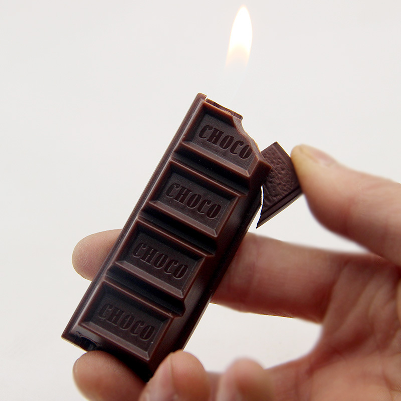 Hộp quẹt bật lửa hình thanh kẹo chocolate -