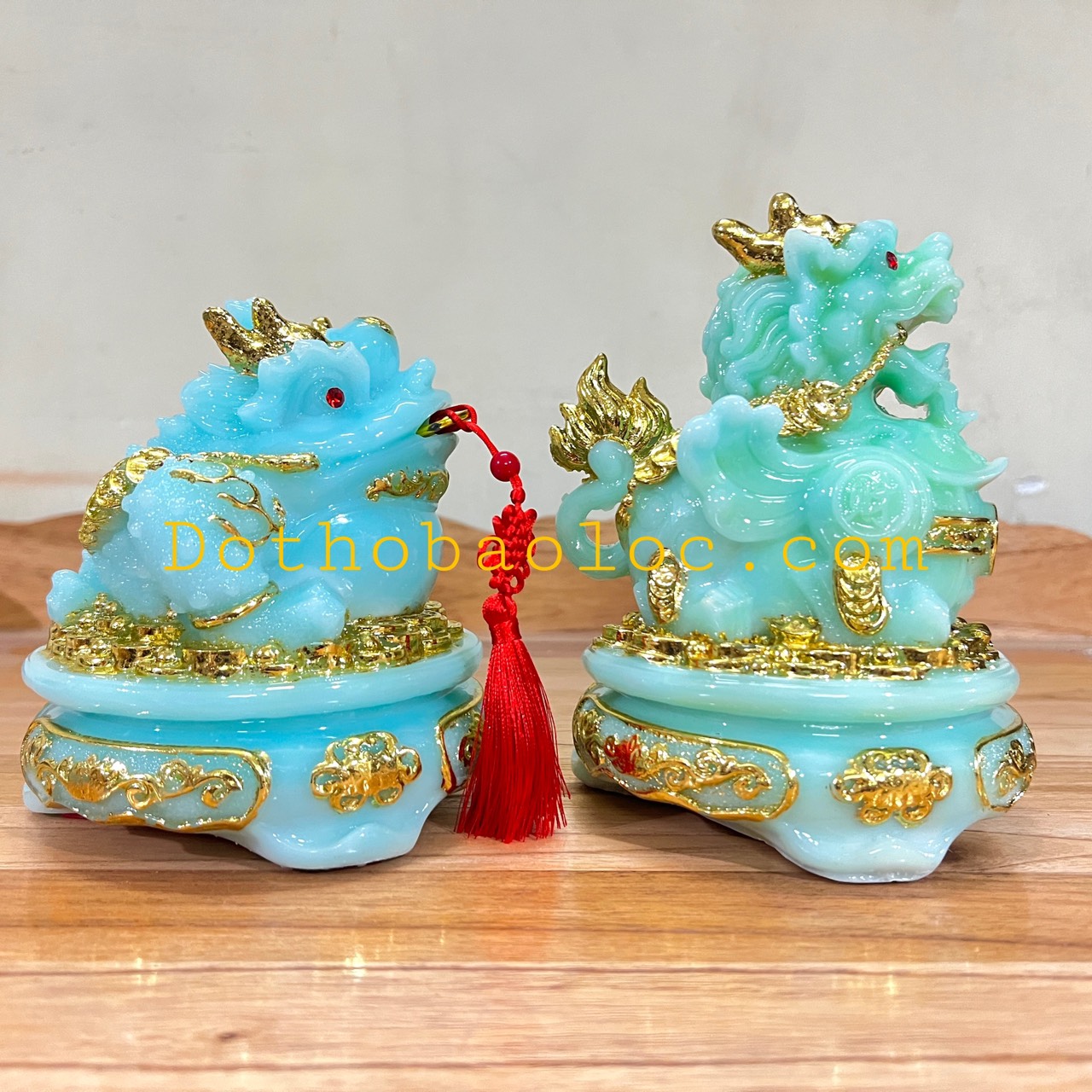 Com bo Tượng Tỳ Hưu phong thủy và tượng thiềm thừ phong thủy để bàn thờ thần tài hoặc bàn làm việc – Màu xanh