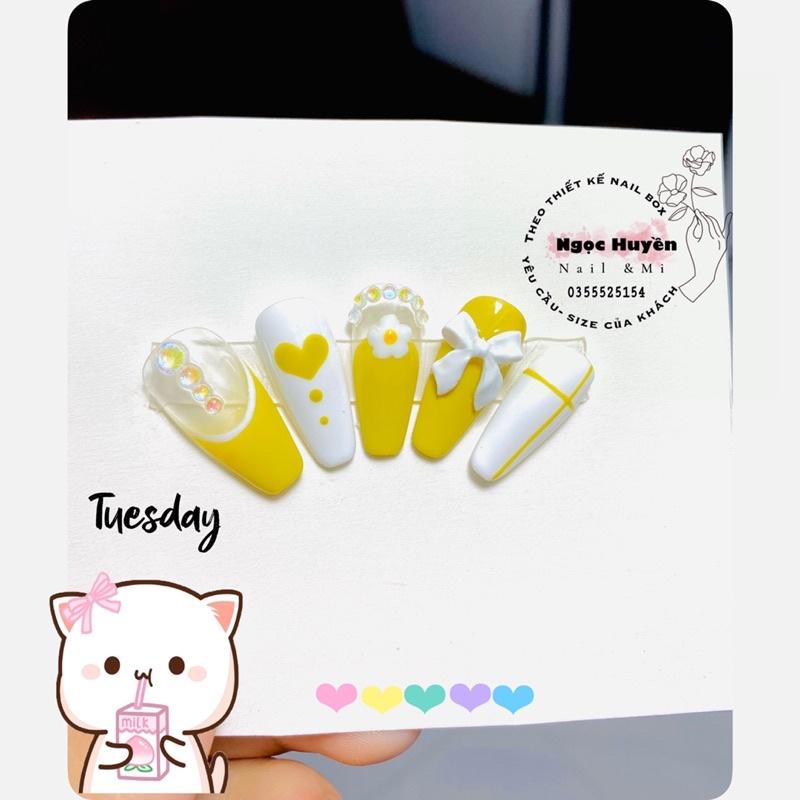 Nailbox thiết kế - mẫu móng úp xinh mix phụ kiện