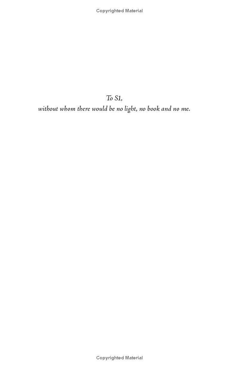 Sách ngoại văn: Girl, Goddess, Queen