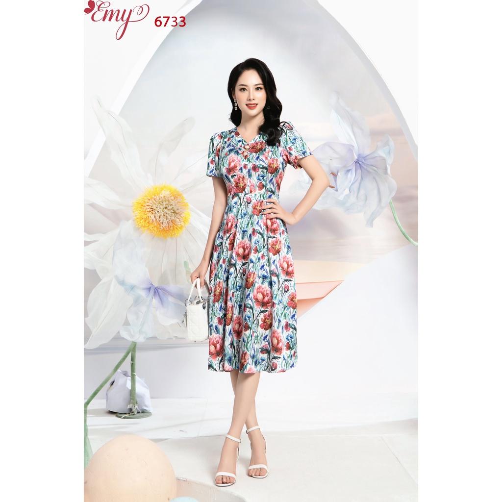Đầm EMY EM6733 Xoè Midi Cổ Tim Hoa