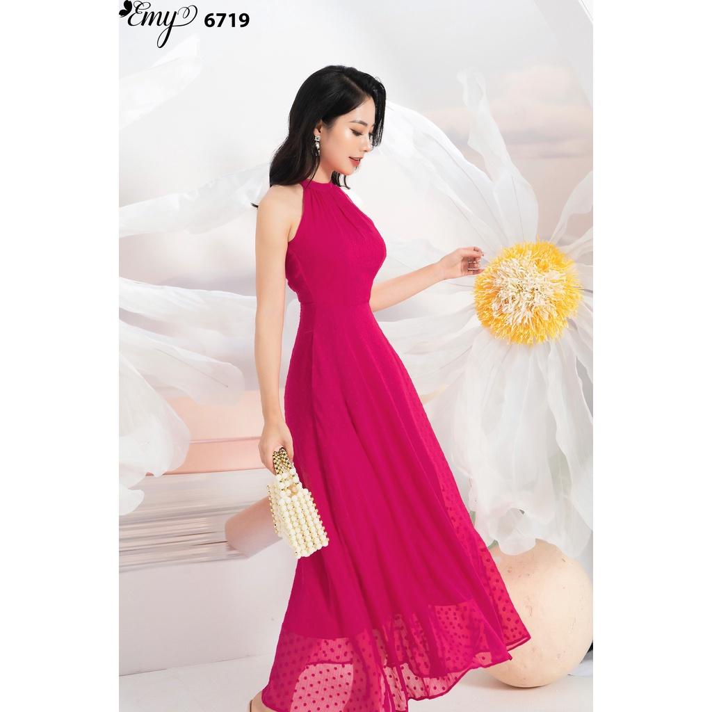 Đầm EMY EM6719 Maxi Hồng Cổ Yếm