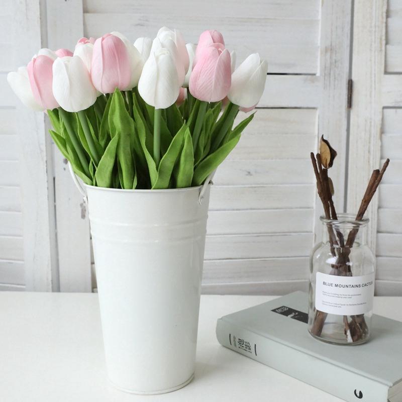 Hoa tulip giả trang trí kiểu dáng xinh xắn