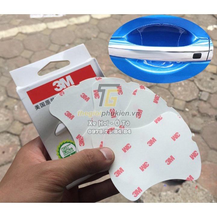 Bộ ốp tay nắm cửa xe Kia Seltos vân Carbon - Tặng miếng dán trong suốt chống xước hõm cửa