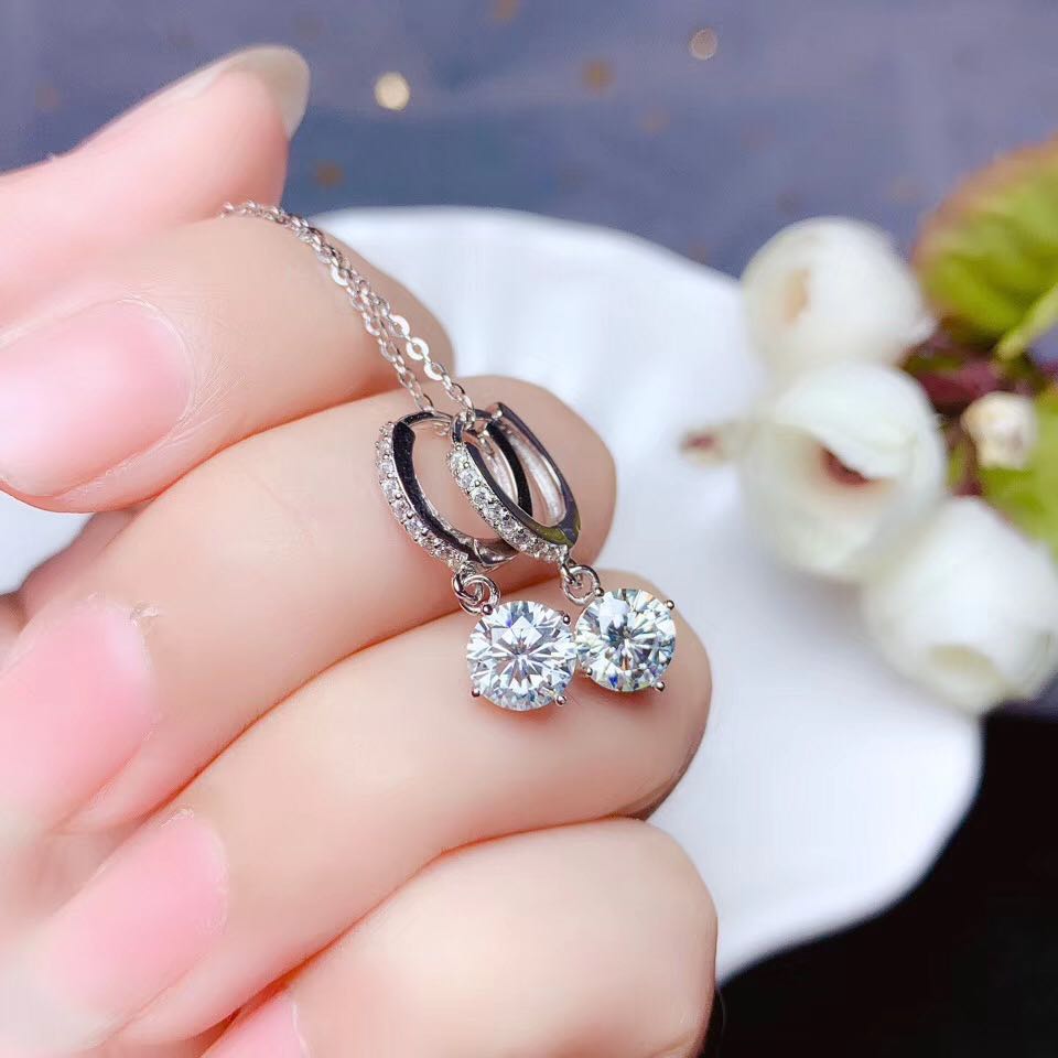 Bông tai khoen bấm nhỏ xinh HT222