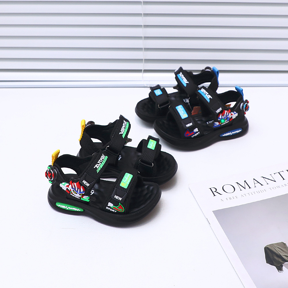 Giày Sandal quai hậu cho bé, giày thể thao siêu nhẹ, êm nhẹ chống trơn có đèn nhấp nháy  – GSD9166