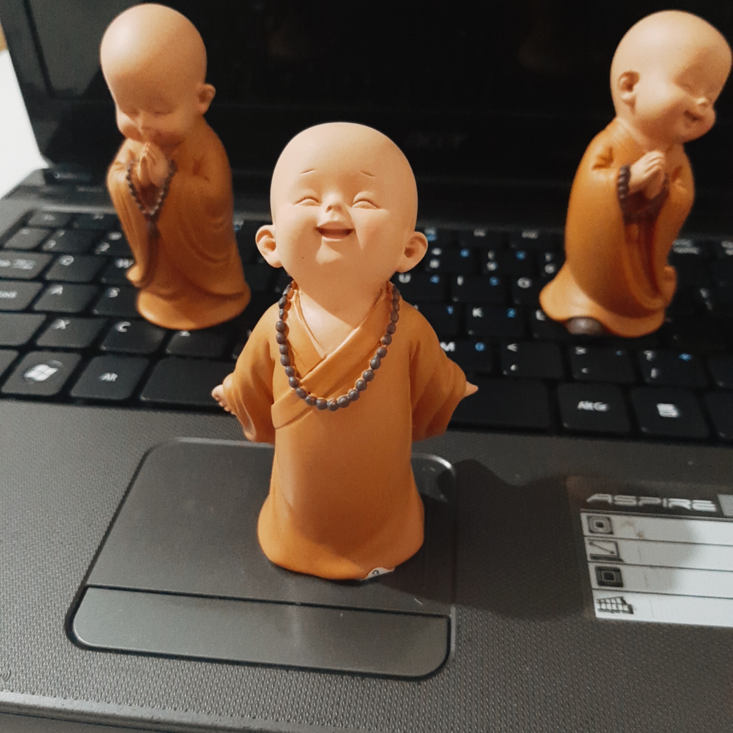 Combo 02 bộ chú tiểu vàng đứng 8cm mẫu nhỏ
