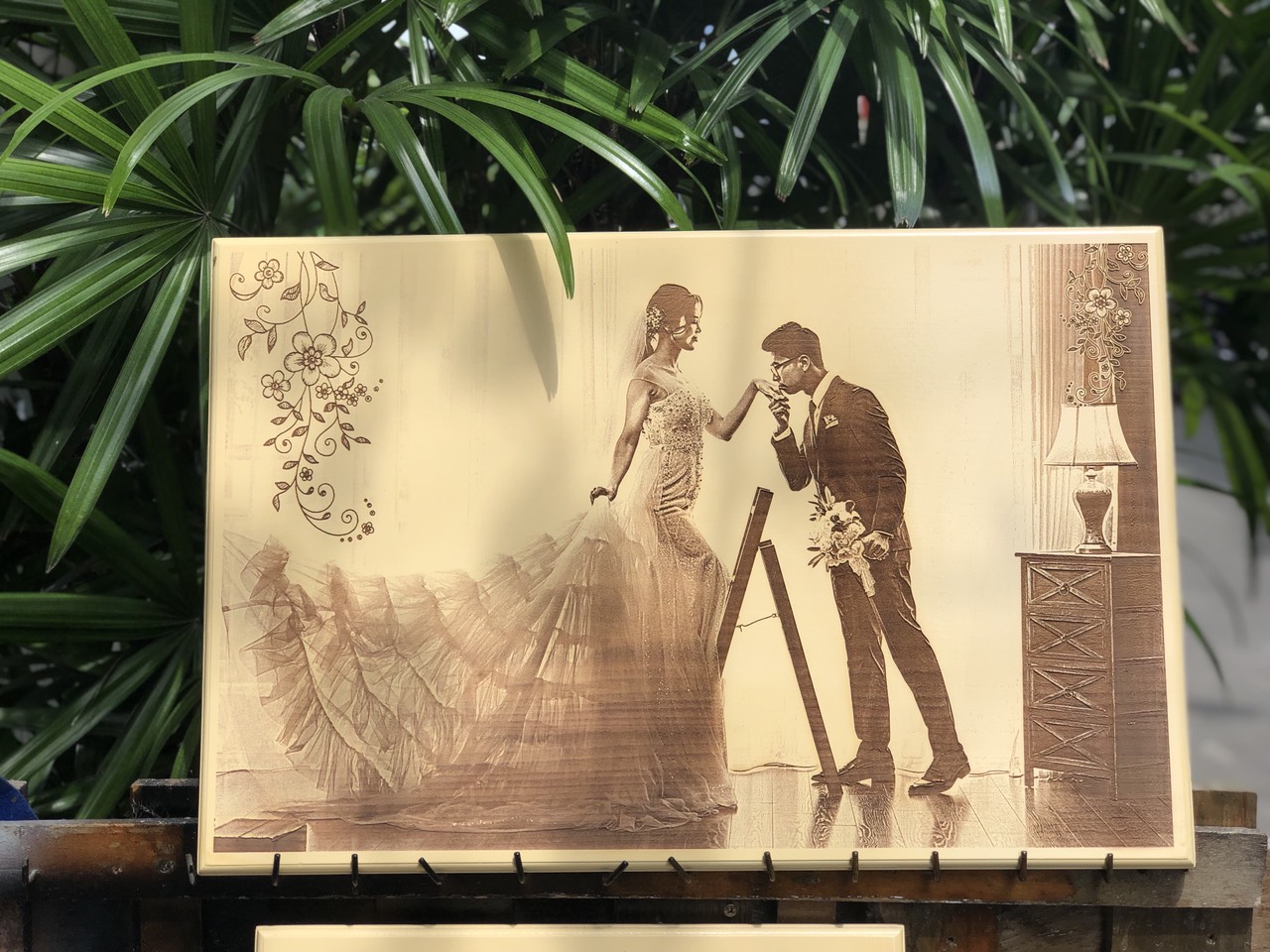 Tranh cây gỗ ký tên đám cưới tình yêu hình trái tim độc đáo sáng tạo Wedding Frame - Tặng khắc tên cô dâu chú rể