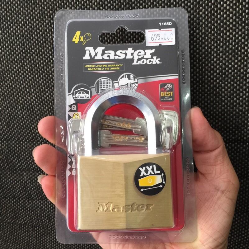 Khóa Master Lock 1165 D thân đồng rộng 60mm dầy XXL càng chống cắt - MSOFT