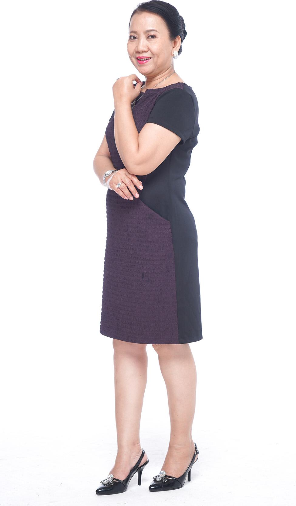 Đầm Trung Niên UGETHER UPAR48 - Đầm thun xốp nâu phối đen -Size M