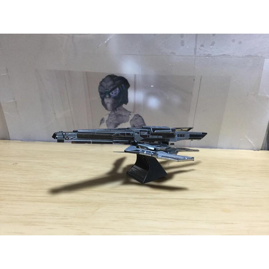Mô Hình Lắp Ráp 3d Phi Thuyền Turian Cruiser