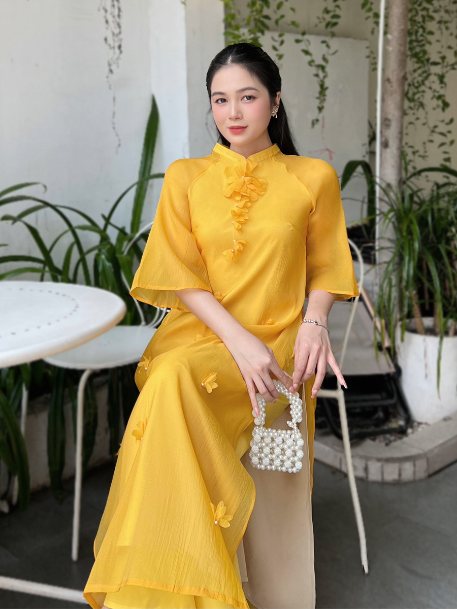 [HCM] Áo dài voan tơ cổ trụ dáng suông gắn hoa 3D cho phái nữ AD043 - Khanh Linh Style