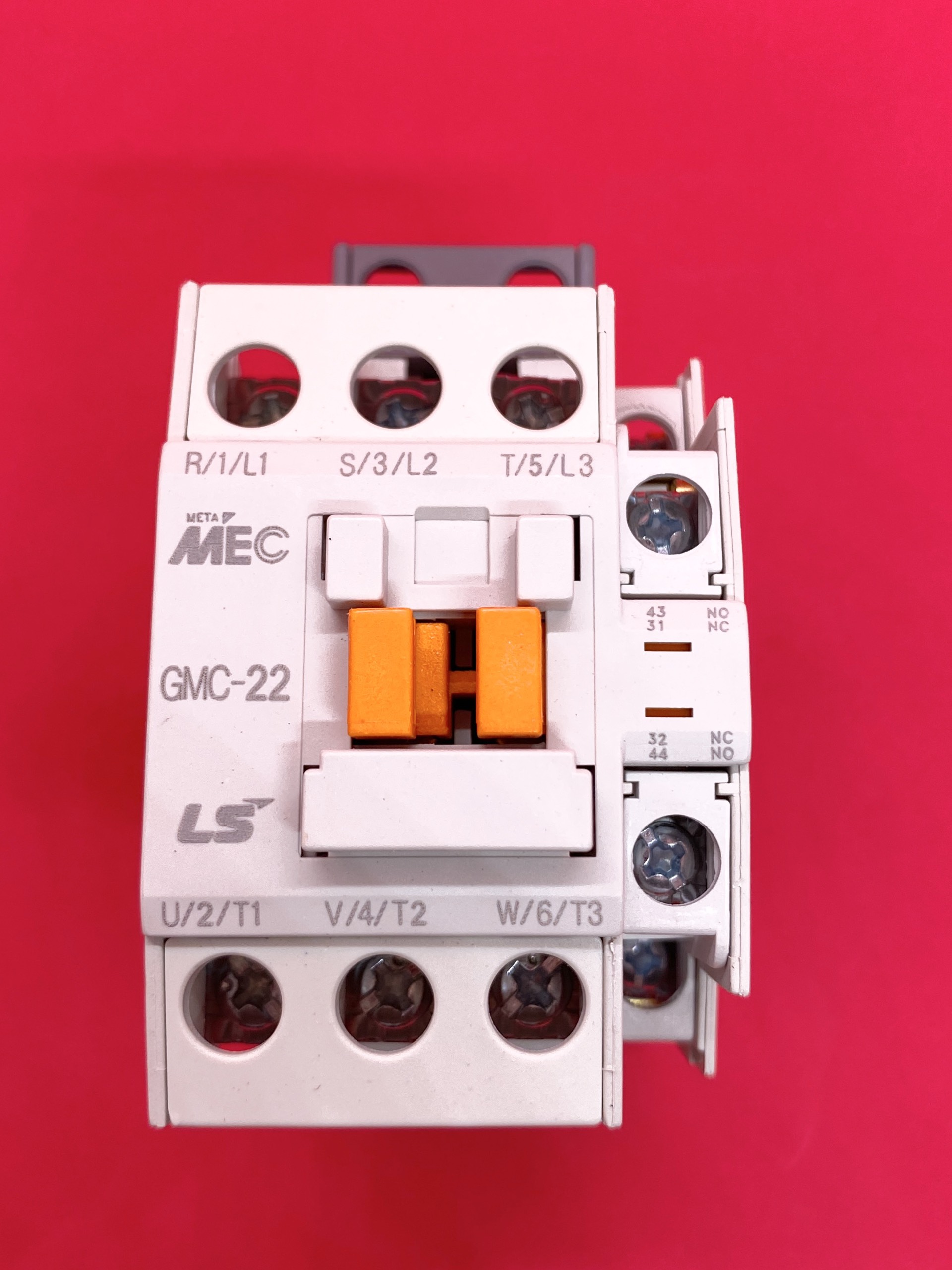 Khởi Động Từ 3 Pha GMC - 22A - LS