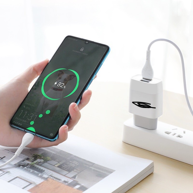 Bộ cóc sạc nhanh C73- 12W -2.4A với 2 cổng sạc và dây sạc dài 1M , đa năng và tiện lợi