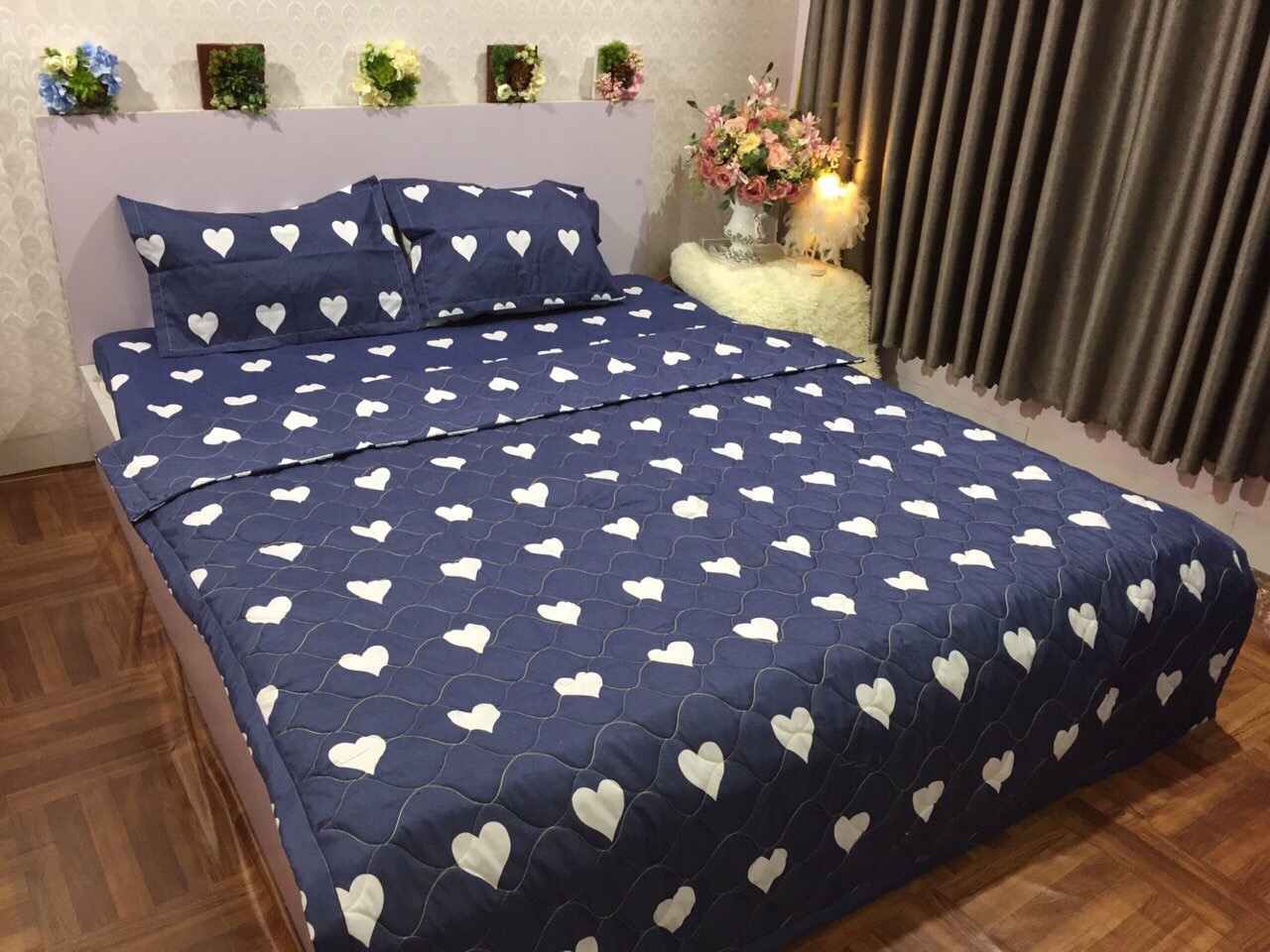 Bộ Chăn Ga Gối Cottong Poly Hè Thu 5 Món Tim Ghi